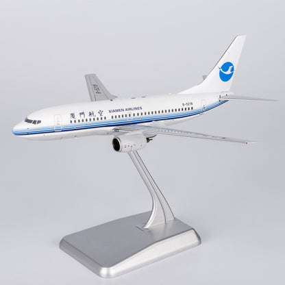 1:200 XiamenAir CCP XiamenAir B737-700 Passenger Airplane Diecast Plane Model