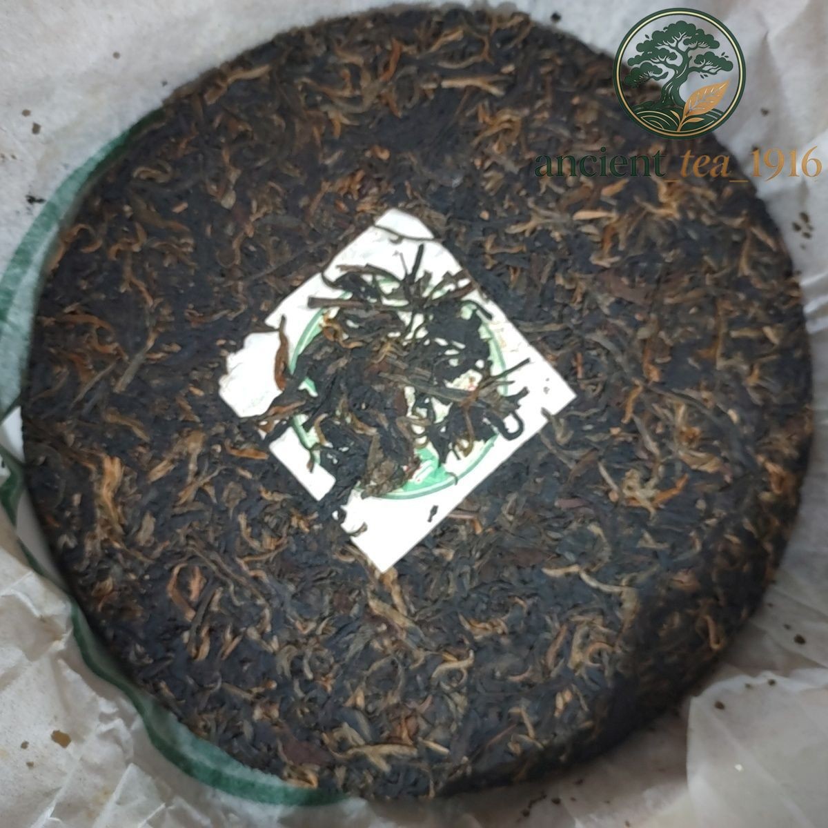 400g 2007 Zhongcha Yunnan Qizi Cake Early Spring Pu'er Tea Raw Ancient Tree Puer
