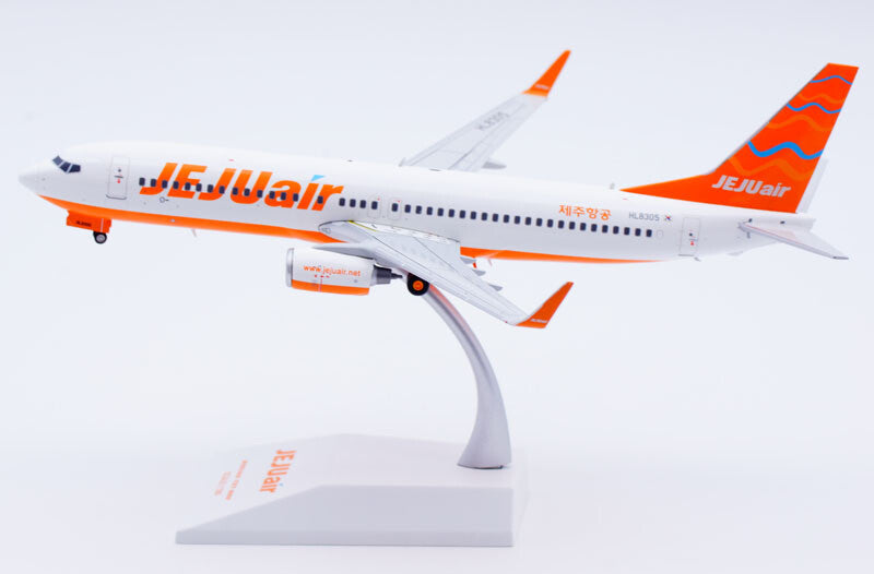 1:200 JC Wings JEJUair BOEING B737-800 Passenger Airplane Diecast Aircraft Model