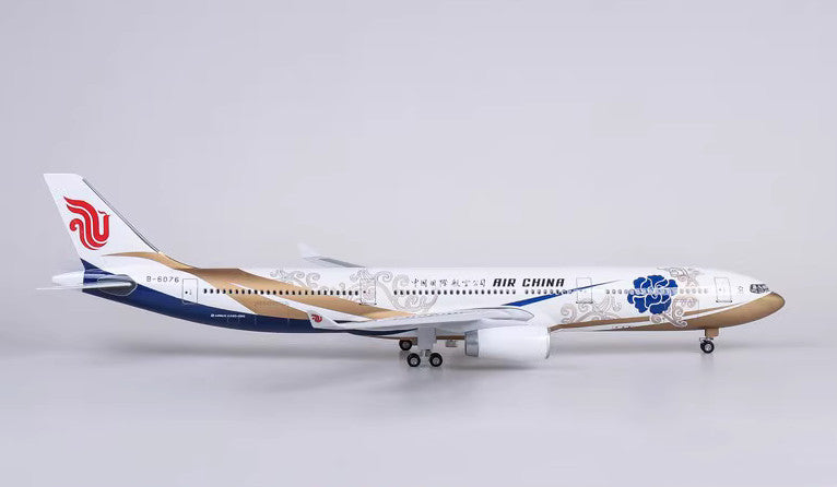 47CM 1:135 Air China AIRBUS A330 Passenger Plane Landing Gears Resin Model