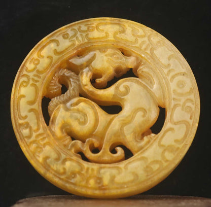 Chinese Old Natural Jade Hand-Carved Statue Dragon Pendant