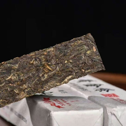 Pu Erh Tea Iceland Wu Zhai Golden Bing Dao Strip Puer Tea Raw 315g