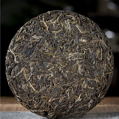 357g Raw Pu'er Yunnan Menghai Ancient Tree Harvest Compressed Tea Cake