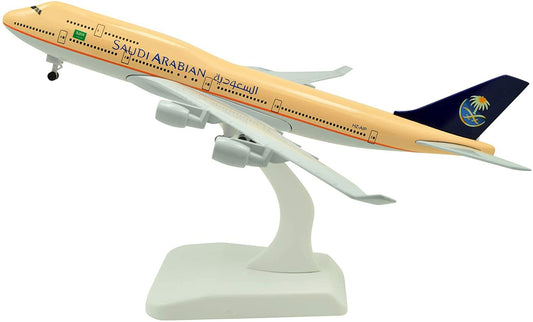 1:400 B747-400 Saudi Arabian Airlines with Landing Gear Metal Airplane Model