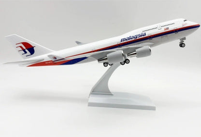 30CM Malaysia BOEING 747-400 Passenger Plane Landing Gear Resin Aircraft Model