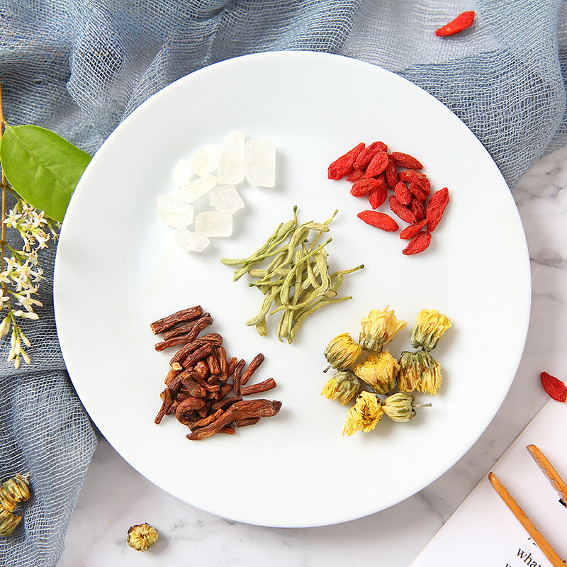 Honeysuckle chrysanthemum tea stay up late tea herbal tea flower tea combination