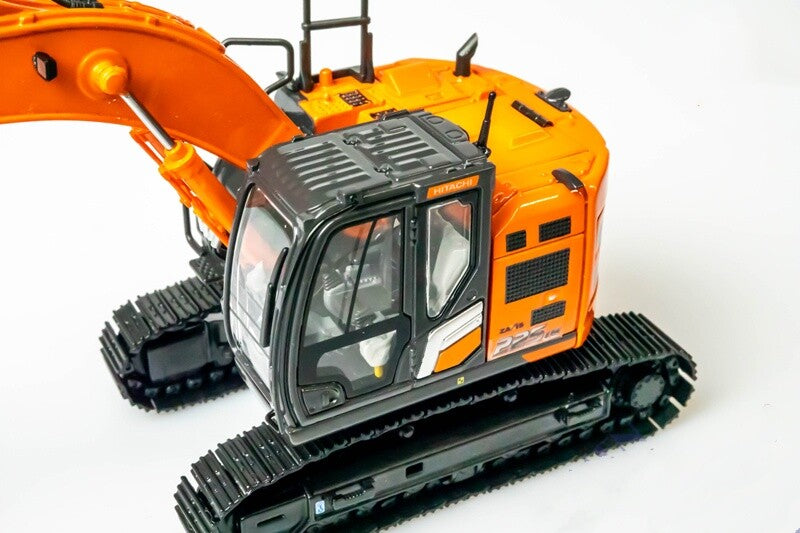 1:50 ZX225US-7 Excavator Construction Machine Equipment Diecast Model Collection