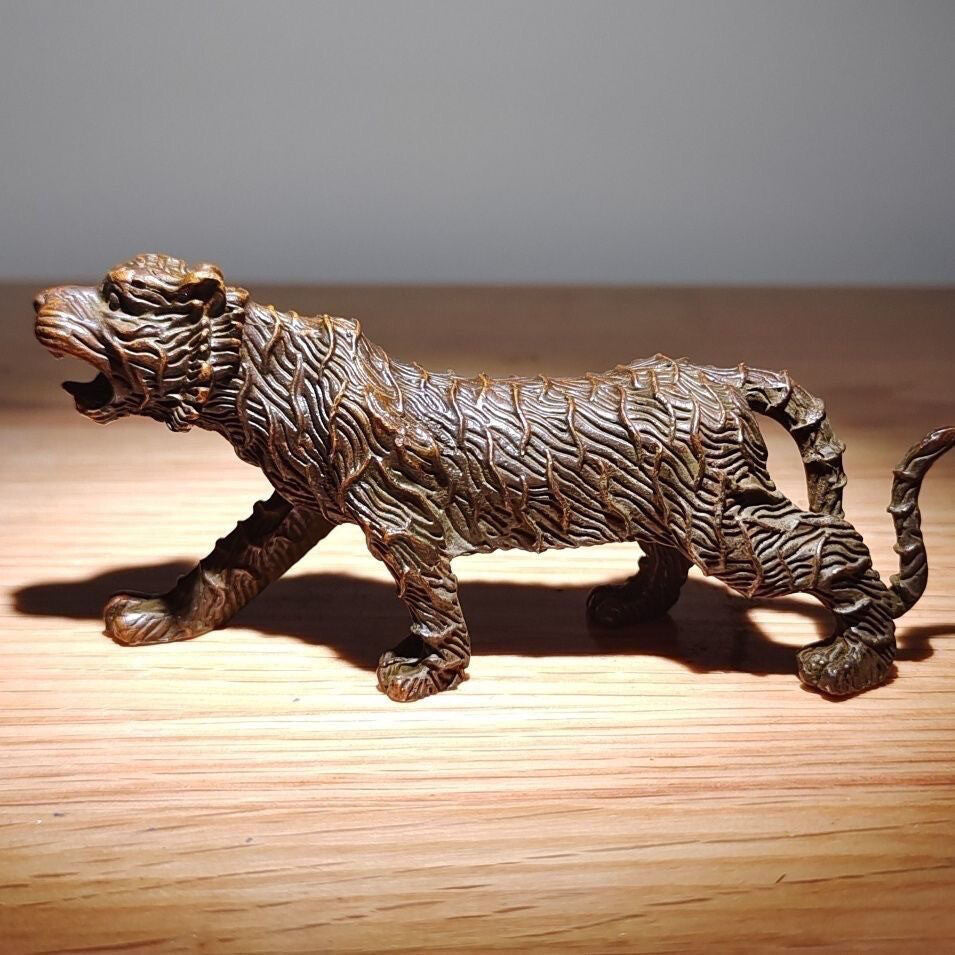 chinese bronze fortune tiger figure statue collectable table decor netsuke