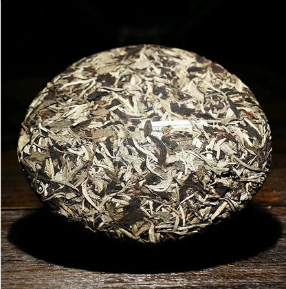 Yunnan White Buds Raw Ancient Tree UnCooked Pu erh Tea,Moon light puer Cake