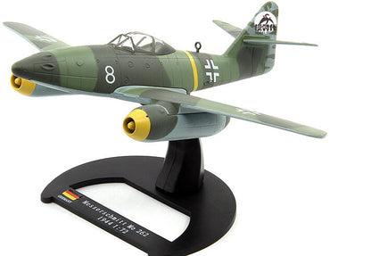 1/72 German Me262 Stormrird jet fighter model