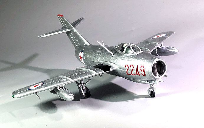 CHINA MIG-15 1/72 diecast plane model aircraft