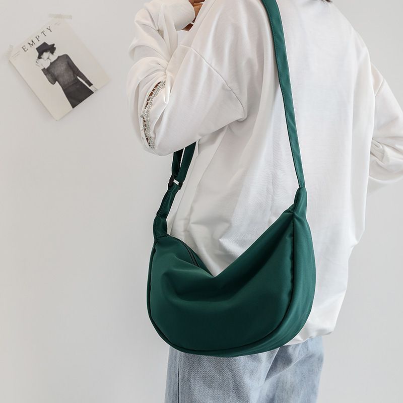 Korean Style Nylon Cloth Messenger Bag Dumpling Shoulder Purse Student Crossbody