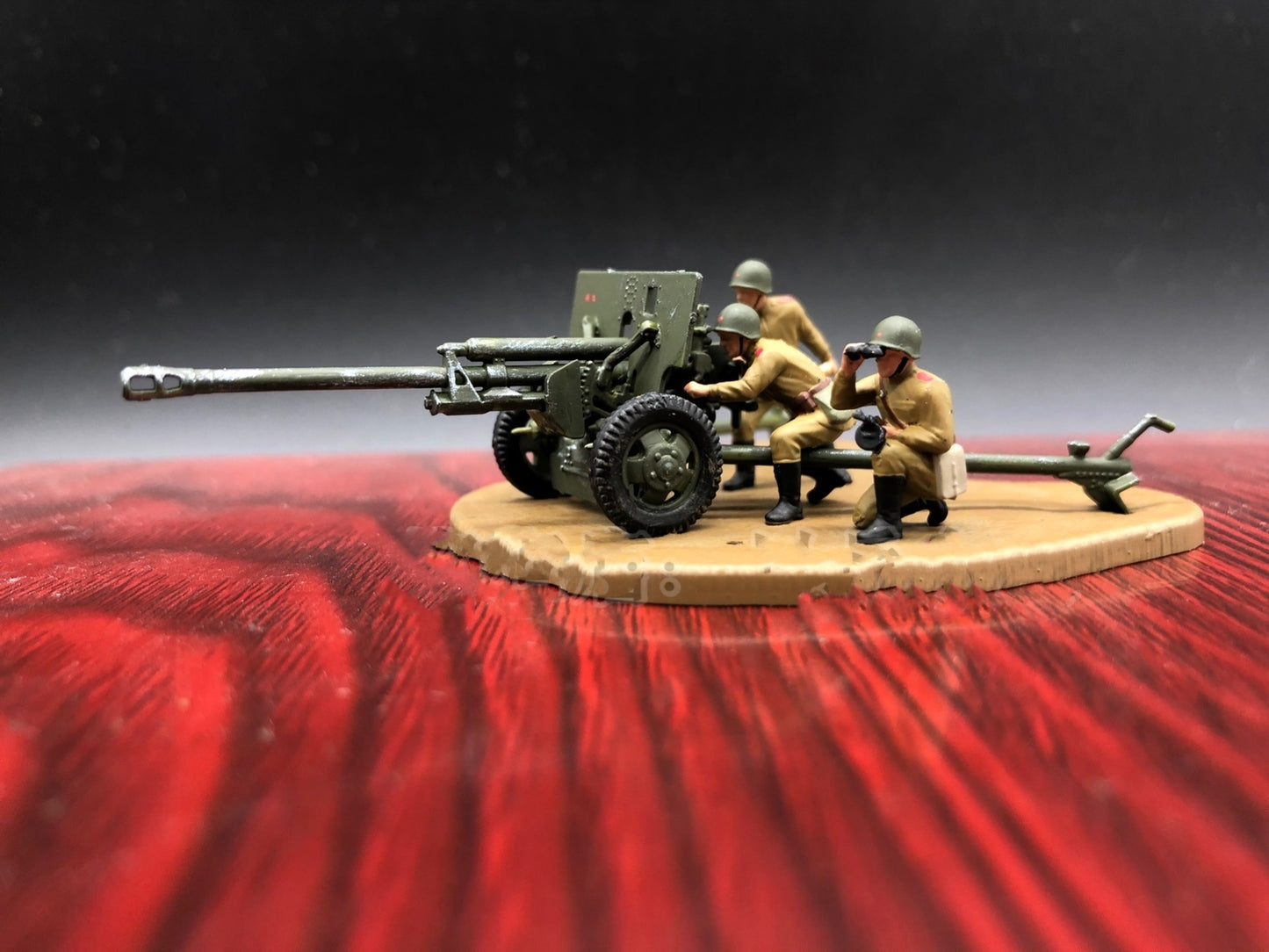 1/72 WWII Soviet Union ZIS-3 Anti-tank Battery 3pc Soldiers Finished Scene Model