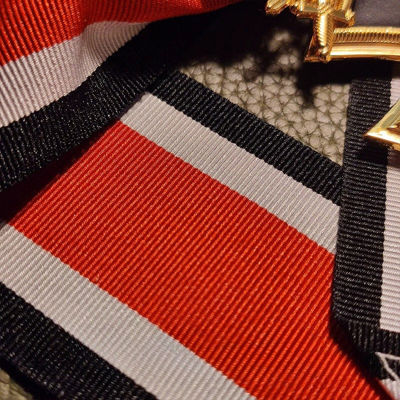 New WWII Golden german Knights Iron Cross Medal oak leaves neck ribbon