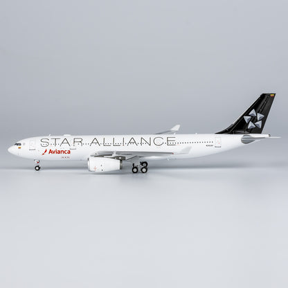 1:400 NG Model Avianca AIRBUS A330-200 Passenger Airplane Diecast Aircraft Model