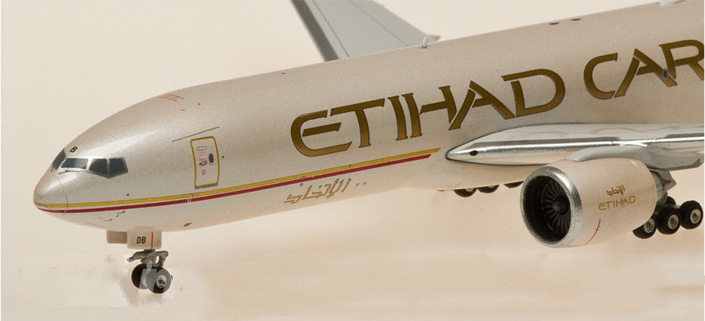 1:400 Phoenix Etihad Airways Boeing 777F Airplane Diecast Aircraft Plane Model