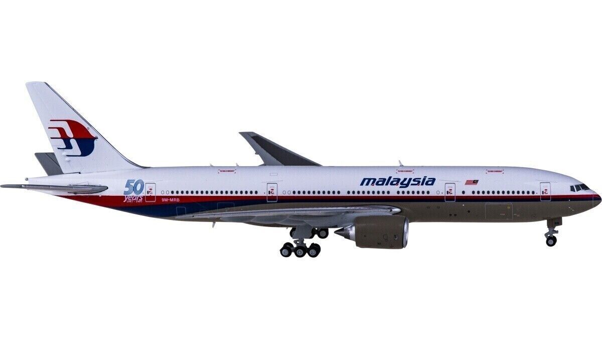1:400 JC Wings Malaysia Airlines BOEING 777-200 Passenger Airplane Diecast Model