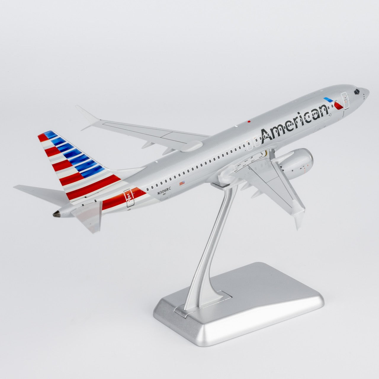 1:200 NGmodels American Airlines B737 MAX 8 Passenger Diecast Airplane Model