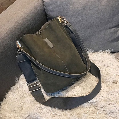 Luxury Handbag Bucket Bag Leather Shoulder Purse Large Wide Strap Crossbody Bags