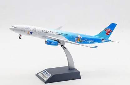Inflight CHINA SOUTHERN AIRLINES AIRBUS A330-200 B-6057 1/200 diecast aircraft