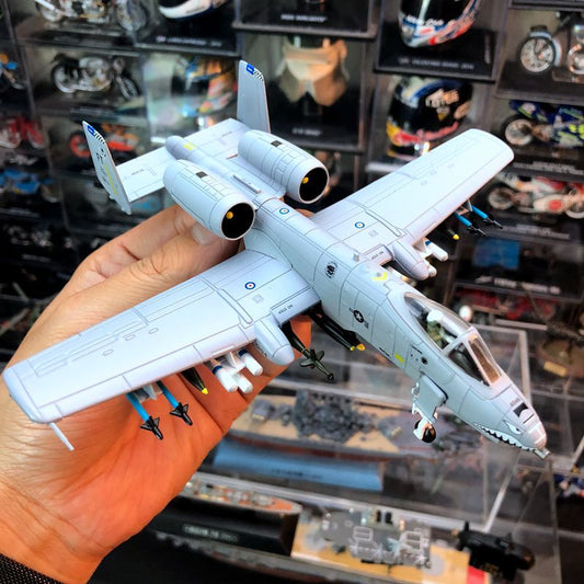 1: 100 A-10A Shark Head Coating Aircraft Model Alloy