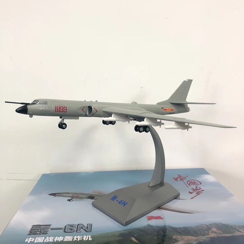 1:86 40CM H-6N Strategic Bomber Fighter Airplane Diecast Military Aircraft Model
