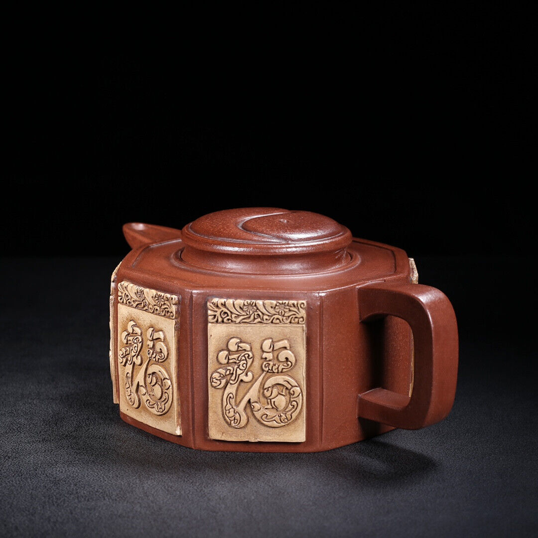 Chinese Yixing Zisha Clay Handmade Exquisite Teapot （八方 底款：陈仲美）