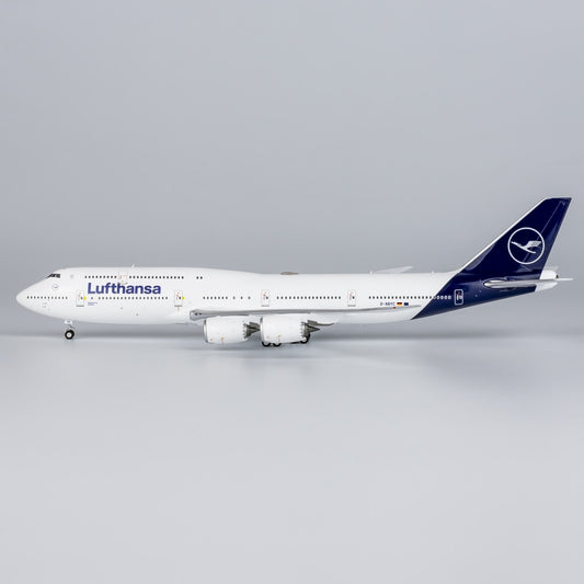 1:400 NGmodels Lufthansa Boeing 747-8 Passenger Airplane Diecast Plane Model