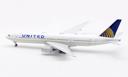 1:200 32CM InFlight UNITED BOEING 777-200 Passenger Airplane Diecast Plane Model