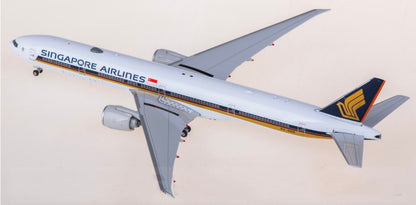 1:400 Phoenix Singapore Airlines B777-300ER Diecast Aircraft Plane Model