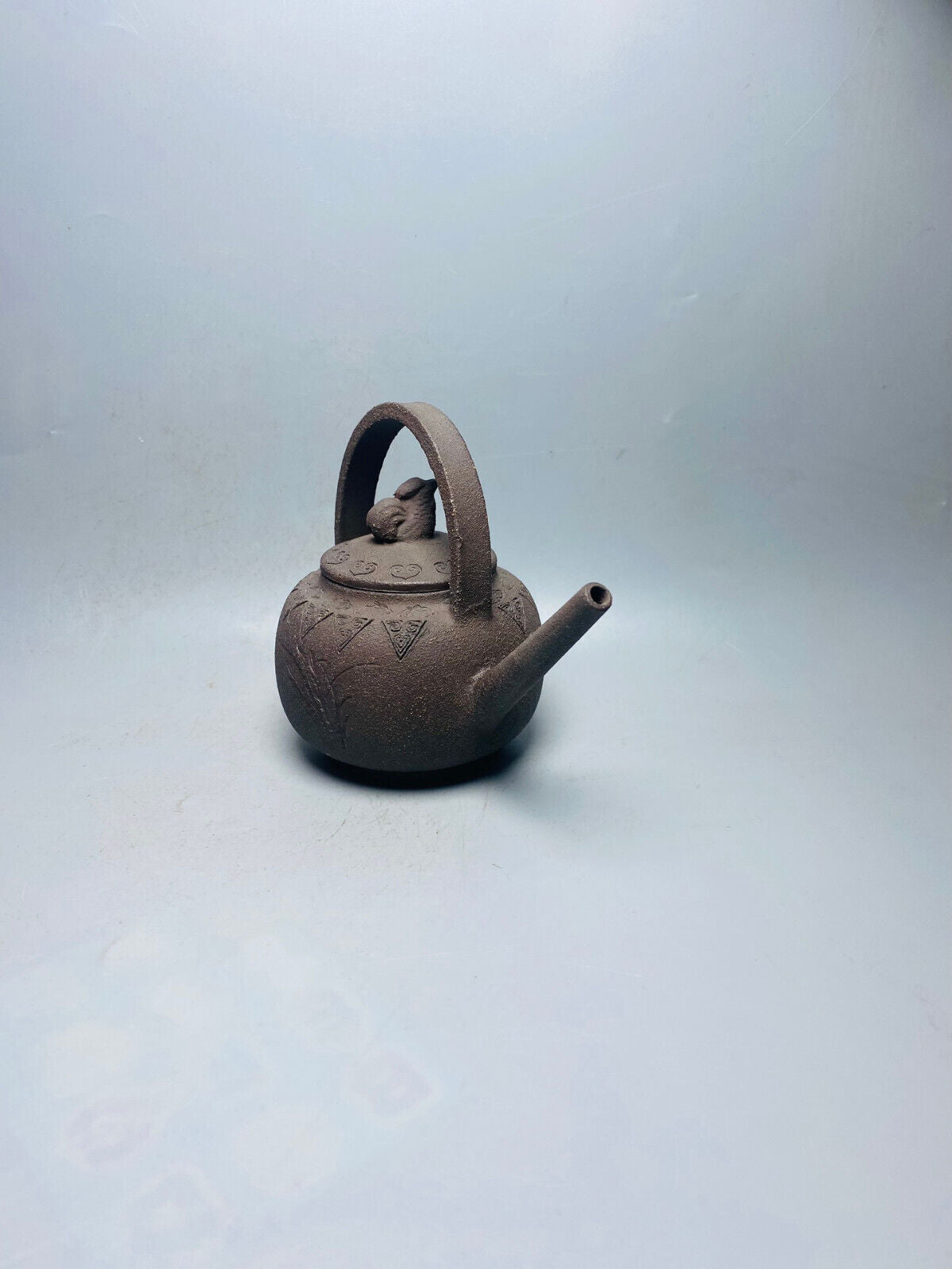 Chinese Yixing Zisha Clay Handmade Exquisite Teapot(提梁长嘴 底款：孟臣)