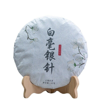 357g white hair silver needle Yunnan ancient tree tea cake moonlight white tea