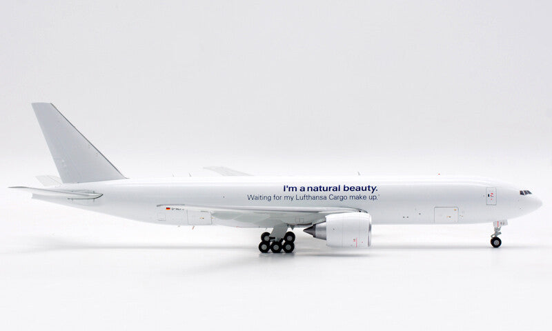1:200 JC Wings Lufthansa Cargo B777-200LRF Airplane Diecast Aircraft Model