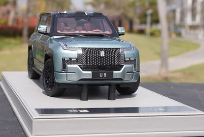 1:18 BYD Yangwang U8 SUV Cross-country Vehicle Diecast New Energy Car Model