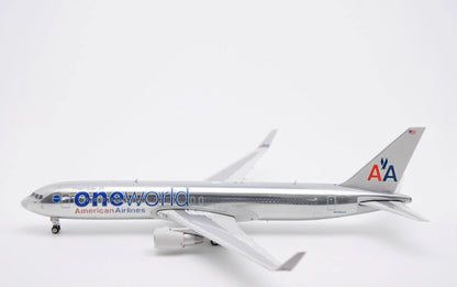 1:400 Phoenix American Airlines oneworld BOEING 767-300ER Airplane Diecast Model
