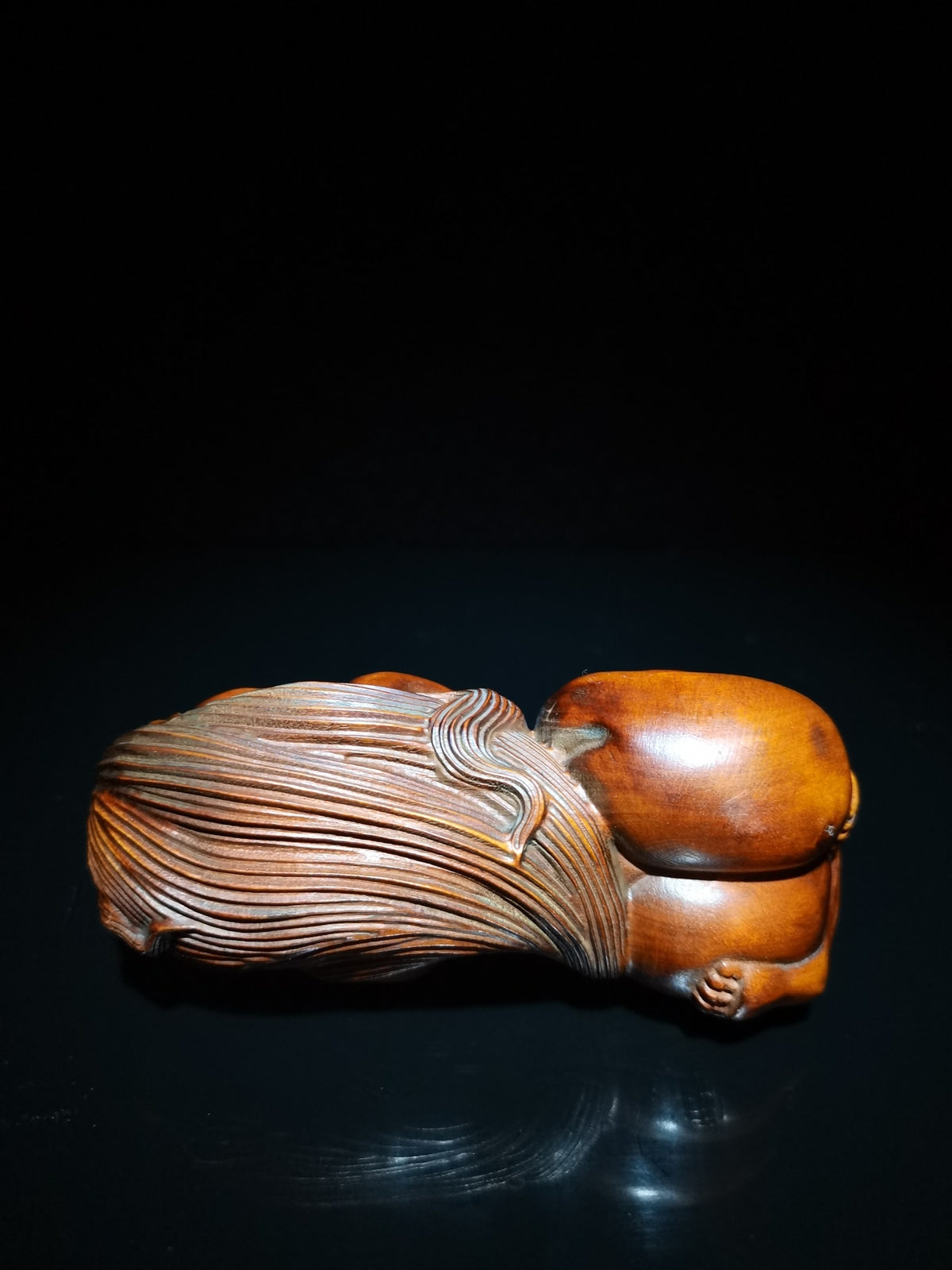 Rare old Boxwood Mermaid girl Wood Hand Carved Statue netsuke hand piece tea pet