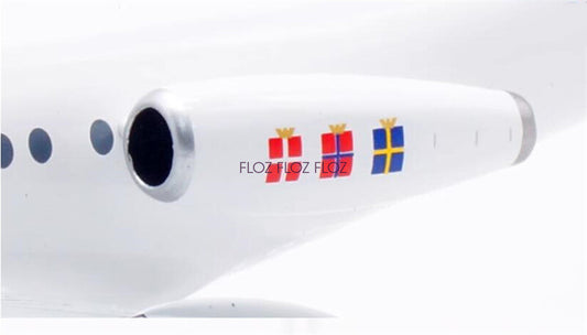 Inflight SCANDINAVIAN Airlines Fokker F-28-4000 SE-DGO 1:200 Aircraft Model
