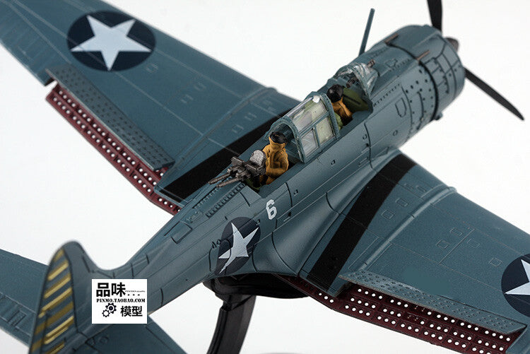 1/72 WWII US SBD Dreadnought Dive Bomber Model Midway Battle