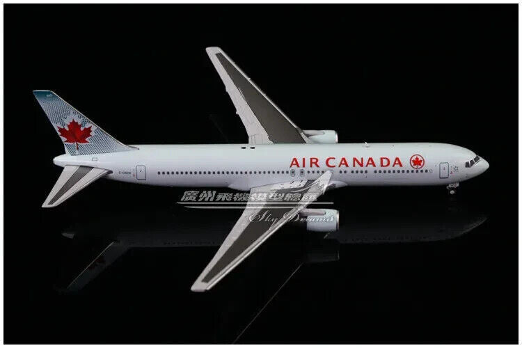 1:400 JC Wings AIR CANADA BOEING 767-300ER Passenger Airplane Diecast Model
