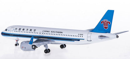 1:400 AeroClassics CHINA SOUTHERN AIRBUS A320neo Passenger Plane Diecast Model