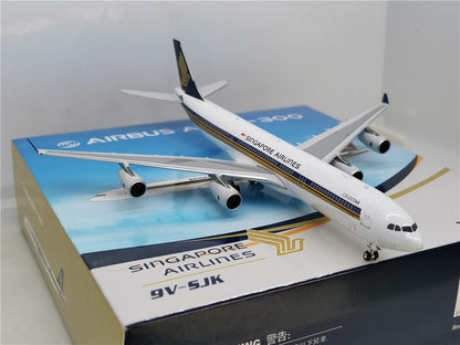 1:400 Phoenix SINGAPORE AIRLINES AIRBUS A340-300 Airplane Diecast Aircraft Model