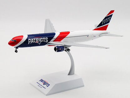 28CM 1:200 JC WINGS PATRIOTS BOEING 767-300ER Passenger Airplane Diecast Model