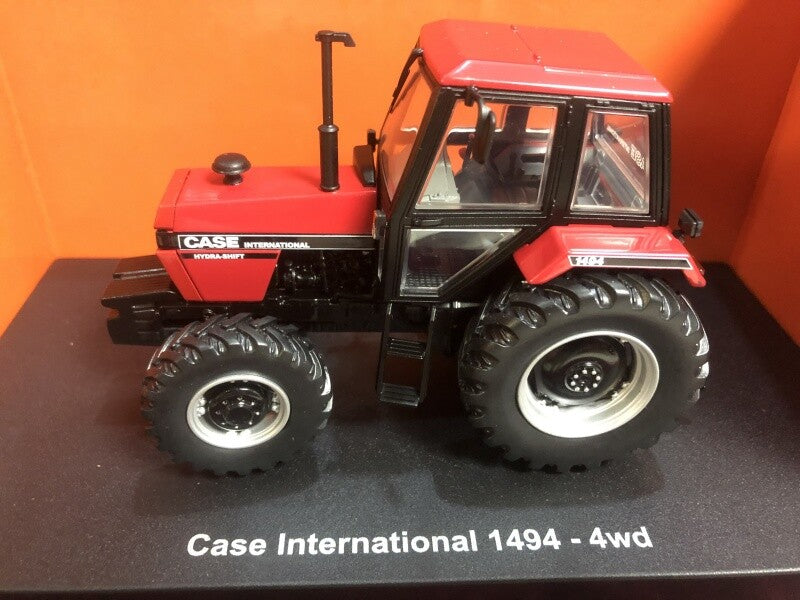 1:32 UH CASE International 1494-4WD Tractor Farm Vehicle Machinery Diecast Model