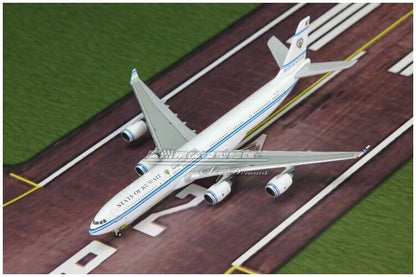 1:400 JC WINGS STATE OF KUWAIT AIRBUS A340-500 Airplane Diecast Aircraft Model