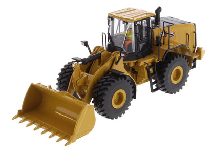 1:50 DM 966 GC Wheel Loader Construction Machine Equipment Diecast Model