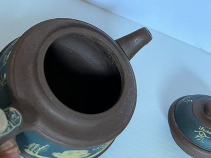 chinese zisha tea pot hand painted