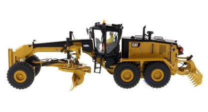 1:50 DM 16M3 Motor Grader Construction Vehicles Equipment Machine Diecast Model