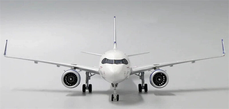 JC Wings Scandinavian for Airbus A320NEO SE-ROU 1/200 Aircraft Pre-built Model