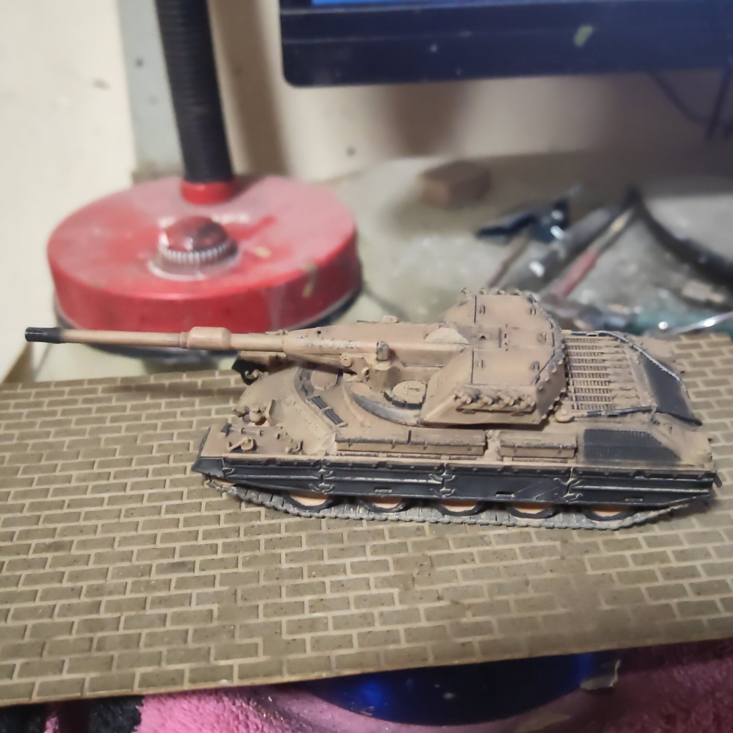 Homemade 1/72 Italian Rhinoceros Main Battle Tank Finished Model Ornament