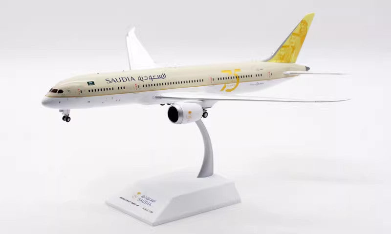 1:200 32CM JC Wings SAUDI ARABIA BOEING 787-9 Passenger Airplane Diecast Model
